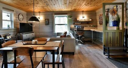 Little Gem Cottage in the Forest Drummond, WI