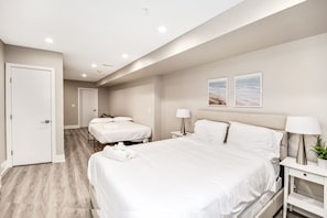 4 bedrooms, iron/ironing board, free WiFi, bed sheets