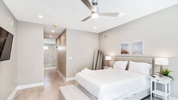 4 bedrooms, iron/ironing board, free WiFi, bed sheets