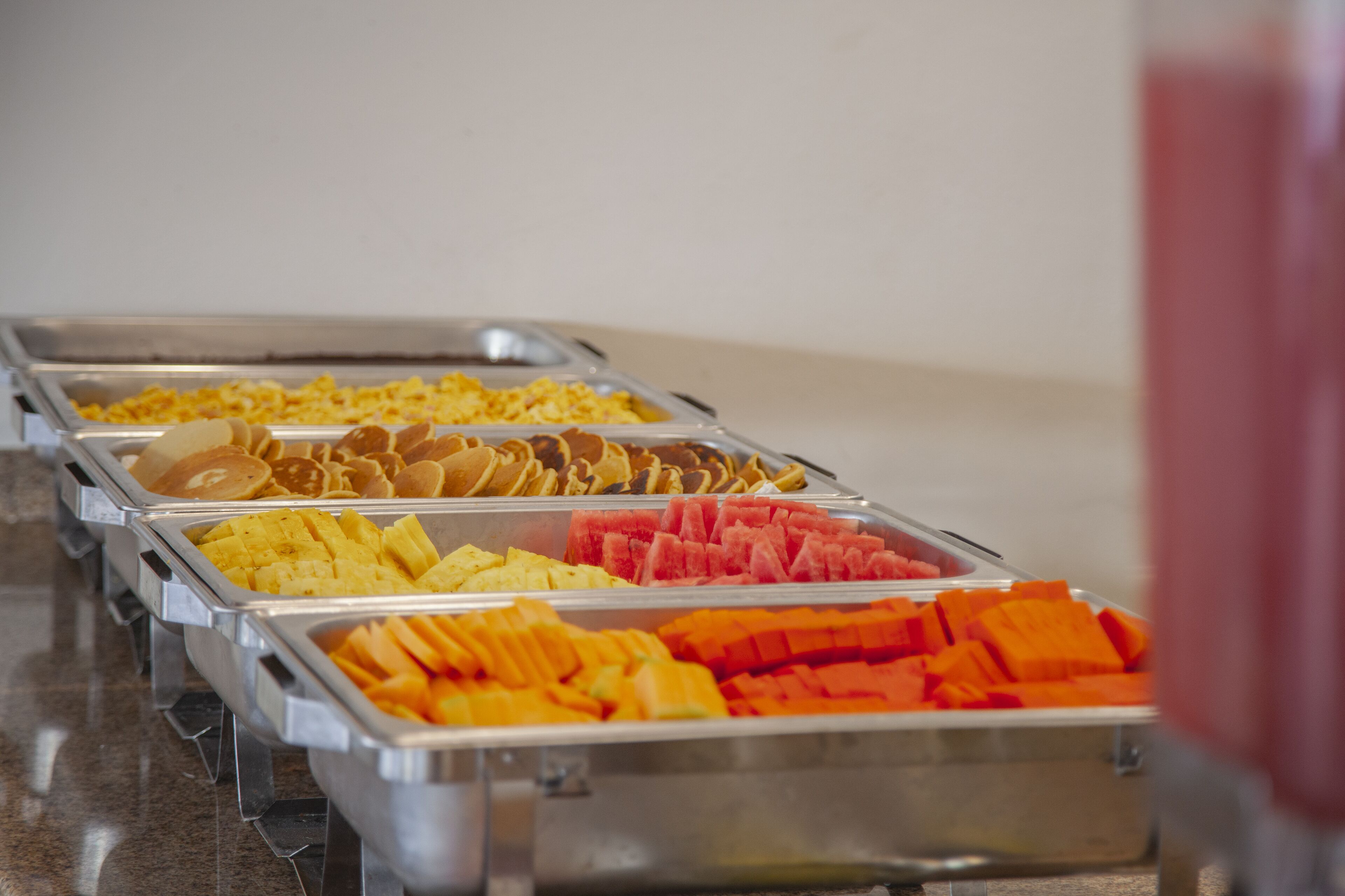 free daily english breakfast