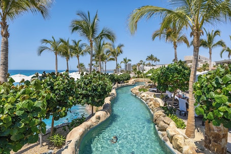 5 outdoor pools, pool umbrellas, sun loungers