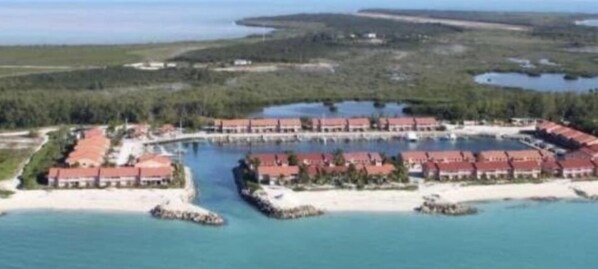 Sun-loungers, beach towels