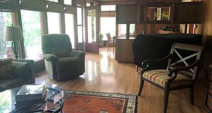 Mid-Century Modern Catskill Retreat, Walk to town