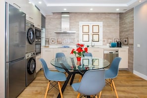Fridge, microwave, oven, dishwasher