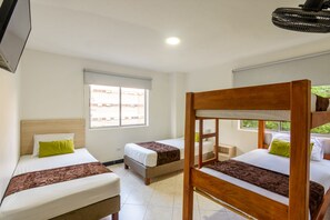 Familienzimmer | Kostenloses WLAN, Bettwäsche