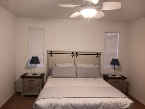 4 chambres, fer et planche Ă repasser, Wi-Fi gratuit, draps fournis