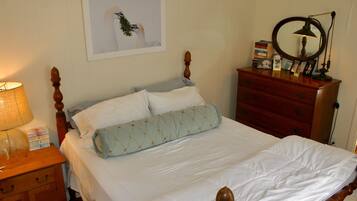 4 bedrooms, free WiFi, bed sheets