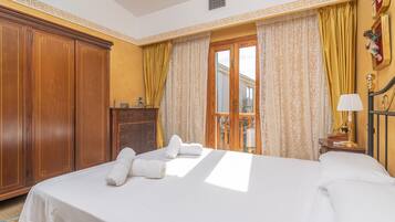 5 chambres, fer et planche Ă repasser, Wi-Fi gratuit, draps fournis