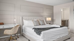 Townhome, 5 Bedrooms | 5 bedrooms - Windsor Island Resort 612 (Davenport)