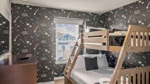 5 bedrooms
