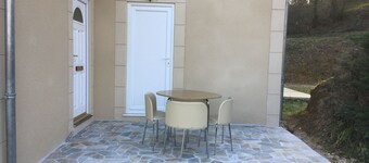 Le Mans -Sleeps12 -Private Land -Nature -Forest