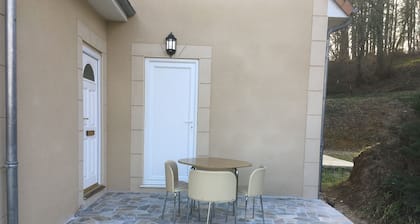 Le Mans -Sleeps12 -Private Land -Nature -Forest