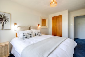 3 bedrooms, WiFi, bed sheets