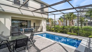Casa adosada, 5 habitaciones | Piscina | Una piscina al aire libre