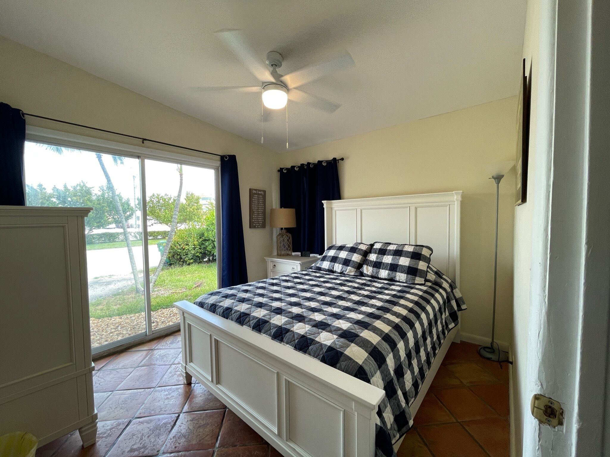 3 slaapkamers, een bureau, een strijkplank/strijkijzer, gratis wifi