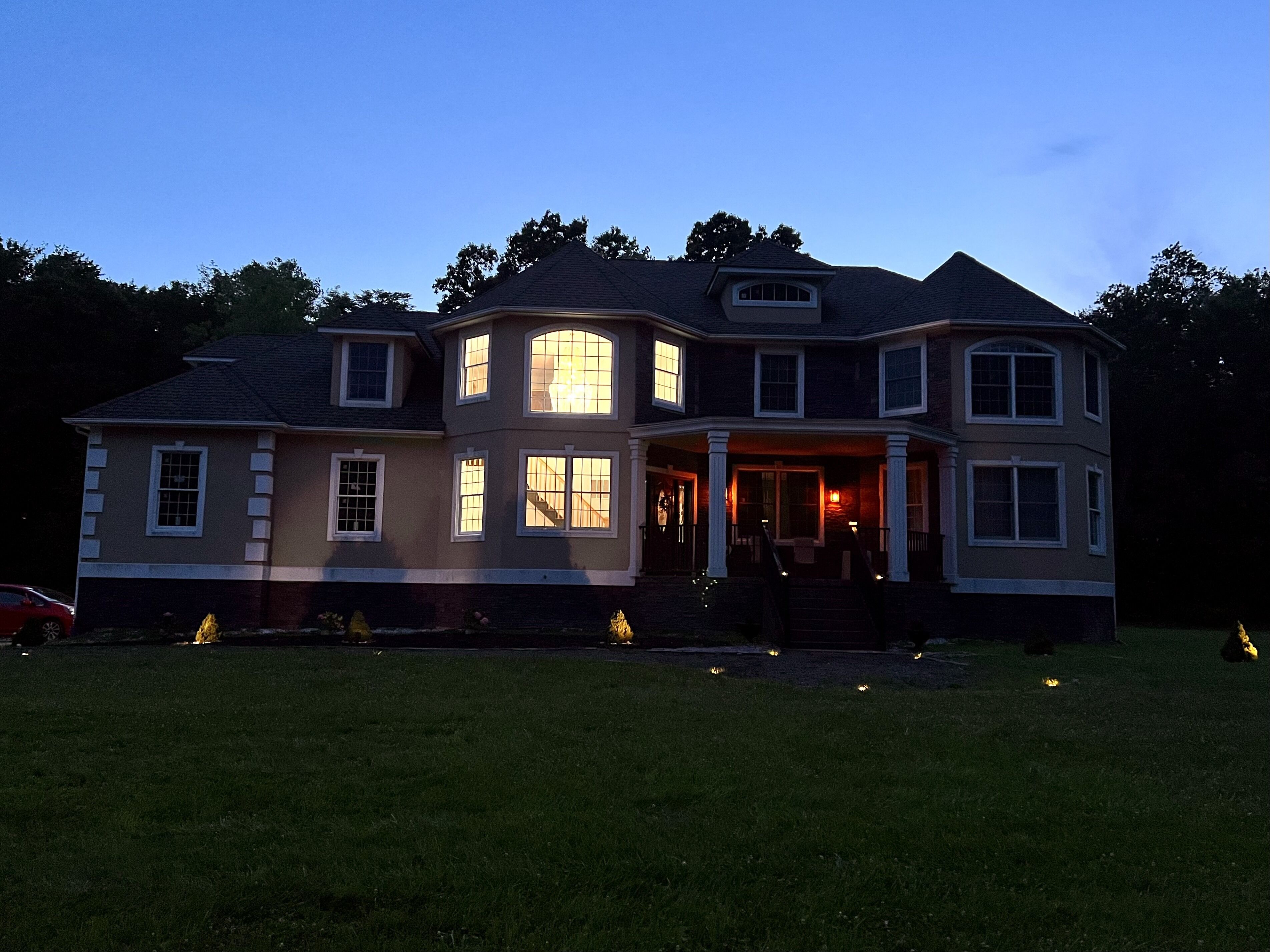 Hudson Valley Mansion with HOT TUB and POOL