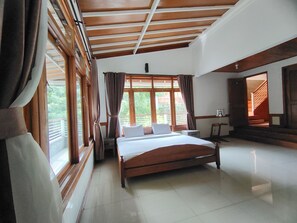 Deluxe Double Room | Free WiFi, bed sheets - Tirtasari Nice Guesthouse 2 (Bandung)