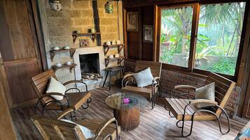 1 Bedroom Villa Herritage Wooden House | 1 bedroom, in-room safe, bed sheets