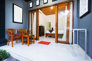 Standard Twin Room | Desk, free WiFi, bed sheets - Nusa Bagus Homestay (Lembongan Island)