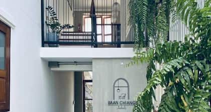 Baan Chiang Bed Lampang