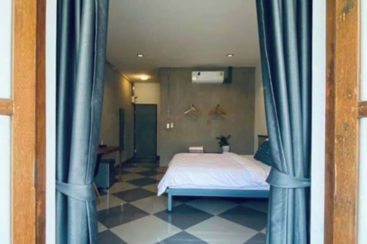 Superior Double Bed Room With Balcony