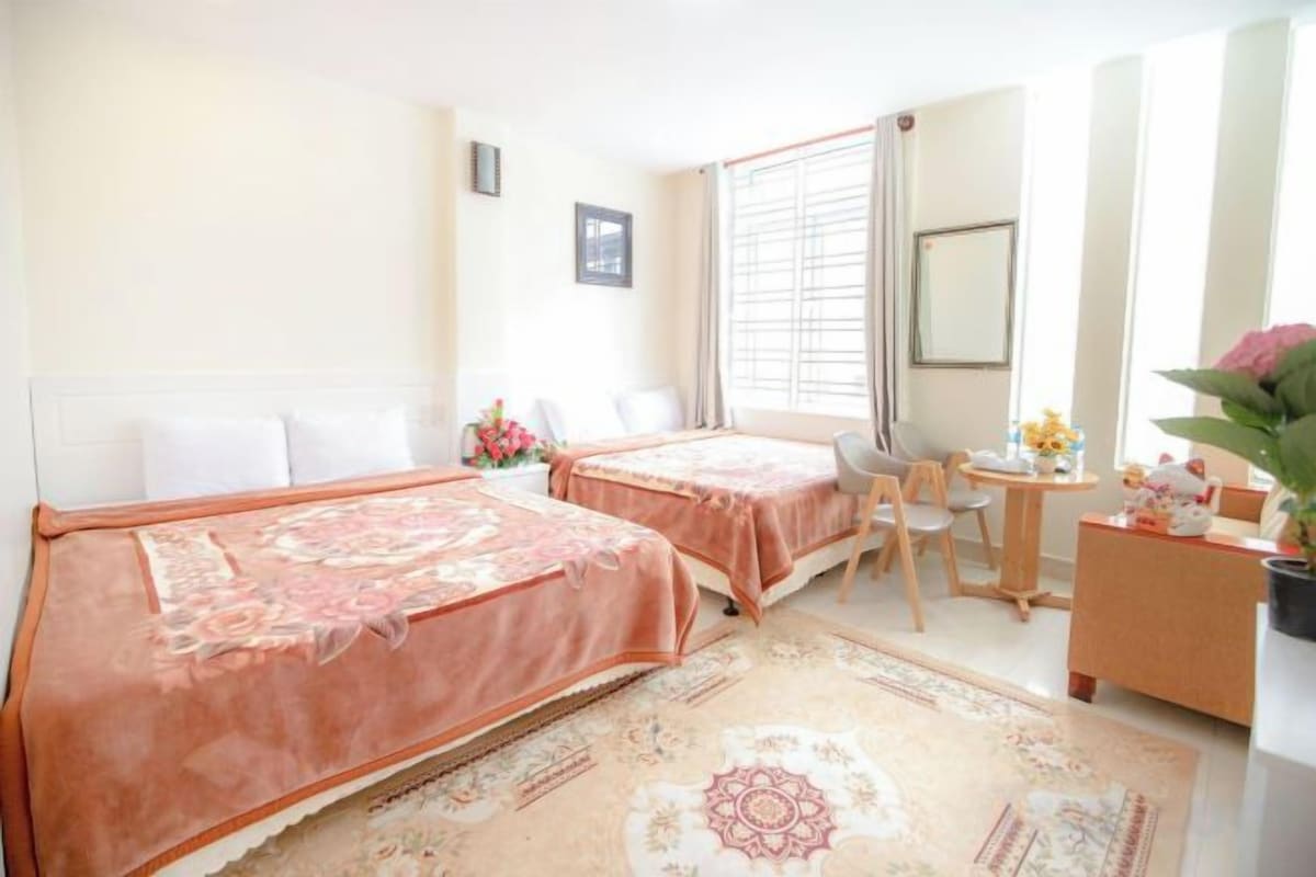 Desk, WiFi (free), bed sheets
