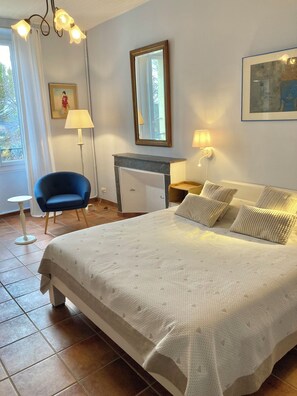 4 Schlafzimmer, Bügeleisen/Bügelbrett, Reisekinderbett, kostenloses WLAN