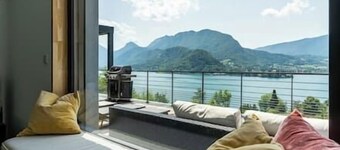 Talloires Lakehouse House