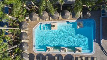 Indoor pool, seasonal outdoor pool