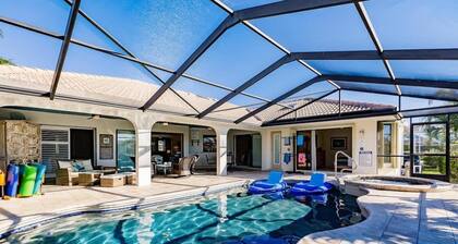 Executive Home with Pool in Punta Gorda