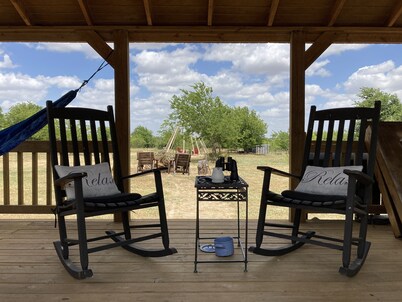 Sunrise Sunset Peaceful Country Cabin 