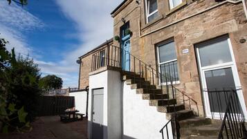 Apartment, Multiple Beds | Exterior