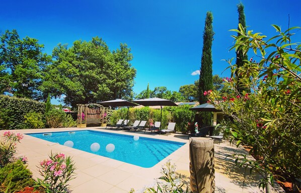 Piscine extérieure