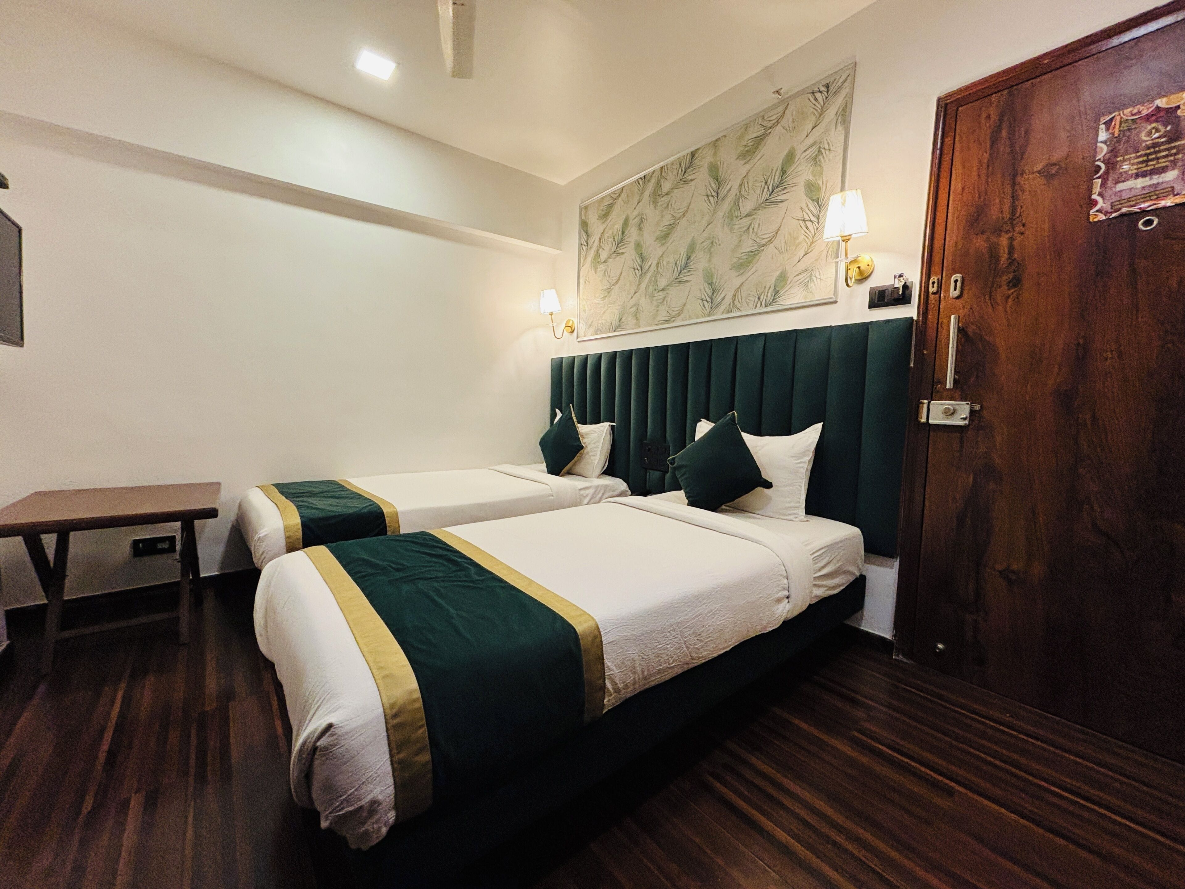 Foto - J Hotel and Banquets