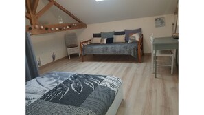 2 slaapkamers, een strijkplank/strijkijzer, gratis wifi