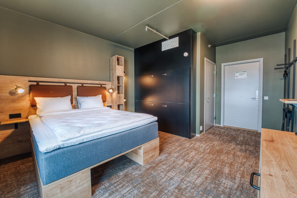 Family Room | Free WiFi, bed sheets