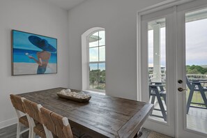 Dining - GULF PLACE-STUNNING CONDO OFF 30A!! 3 BED/3 BATH!! SLEEPS 6!! (Santa Rosa Beach)