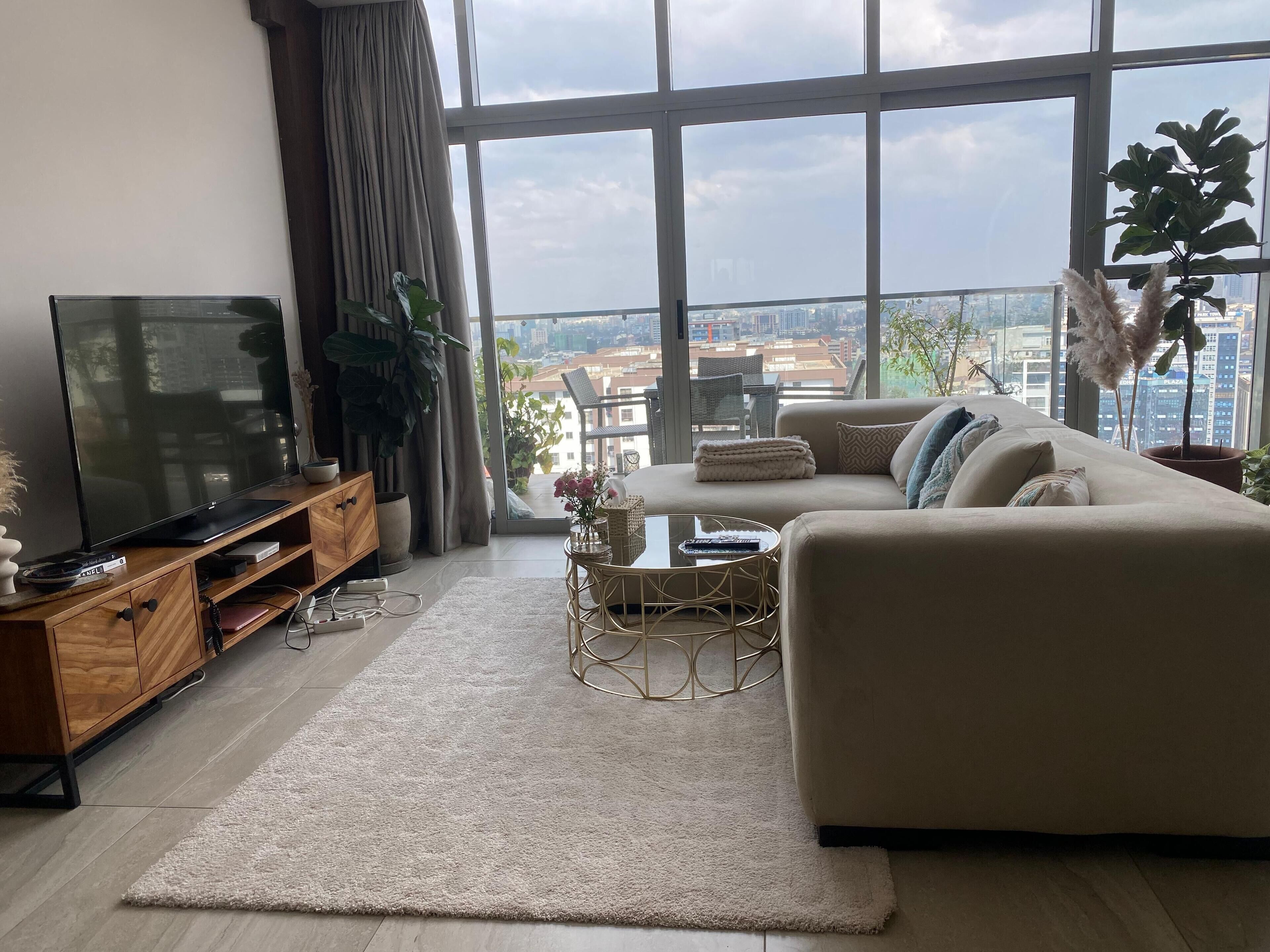 3 Bedroom Penthouse | Living area | 48-inch LCD TV with premium TV channels, TV