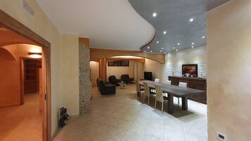 Chambre, 1 chambre, fumeur, balcon | Intérieur