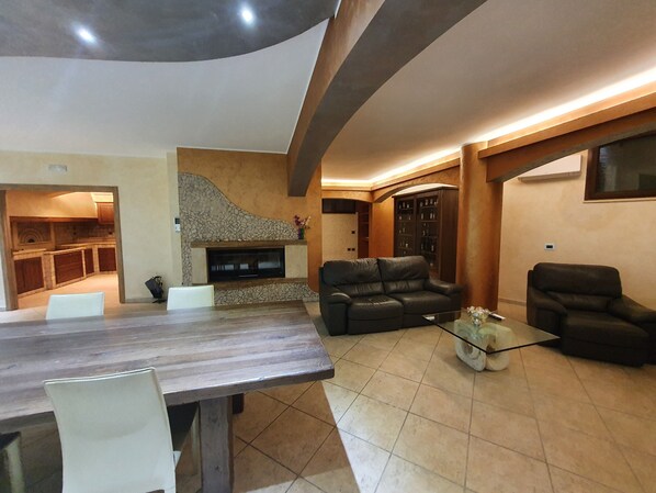 Chambre, 1 chambre, fumeur, balcon | Intérieur