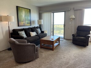 Téléviseur connecté, lecteur de DVD