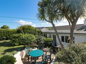 Cottage | Balcony - 33 Weymouth Park (Kingsbridge)