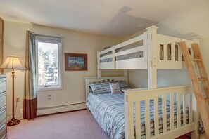 2 bedrooms, free WiFi, bed sheets