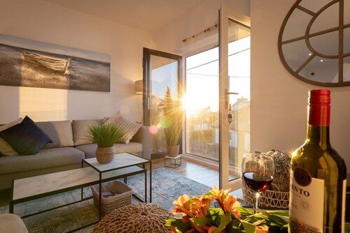 Sea Breeze: 3‑Bed Apartment with Sea Views in Rhosneigr | Managed by Anglesey Holiday Lettings