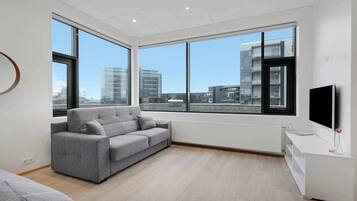 TV, offices