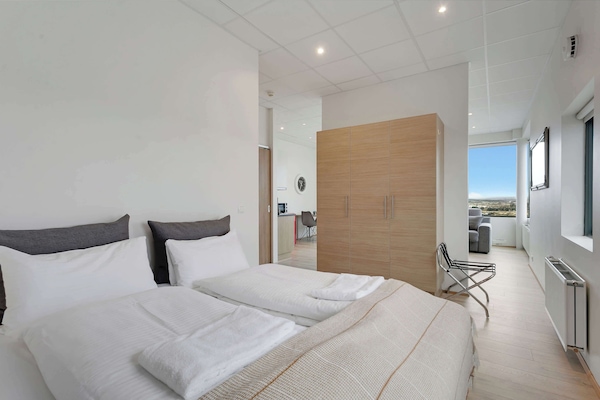 1 habitación, wifi y ropa de cama