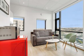 Télévision, espaces bureaux