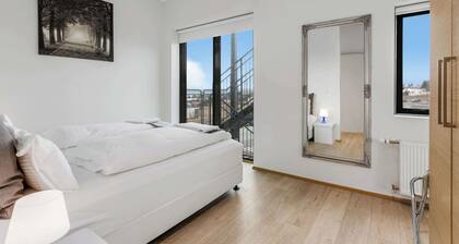Blue Mountain Apartments - Family Studio