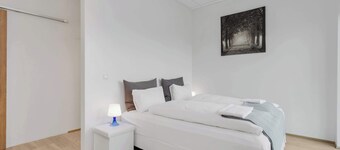 Blue Mountain Apartments - Family Studio