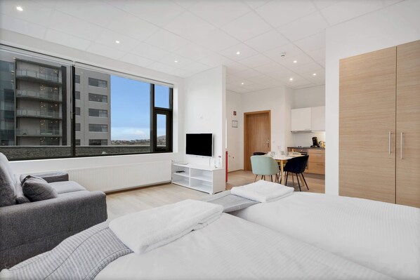 1 bedroom, WiFi, bed sheets